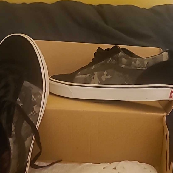 New mens Vans black running shoes size 11 - Picture 1 of 1